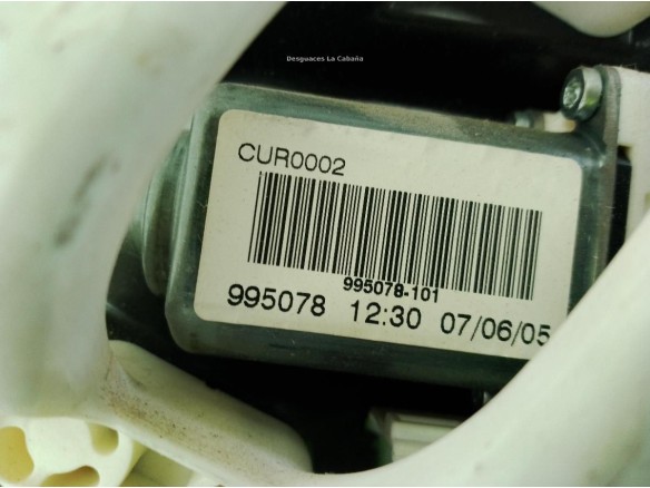 CUH500113 ELEVALUNAS PUERTA LAT DEL IZQ LAND ROVER DISCOVERY III (L319)|Desguaces La Cabaña