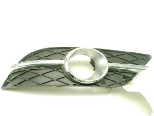 REJILLA PARAGOLPES DEL IZQ MERCEDES BENZ CLASE B (W245)|Desguaces La Cabaña