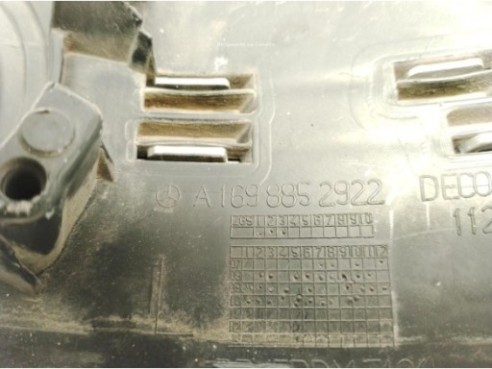 REJILLA PARAGOLPES DEL IZQ MERCEDES BENZ CLASE B (W245)|Desguaces La Cabaña