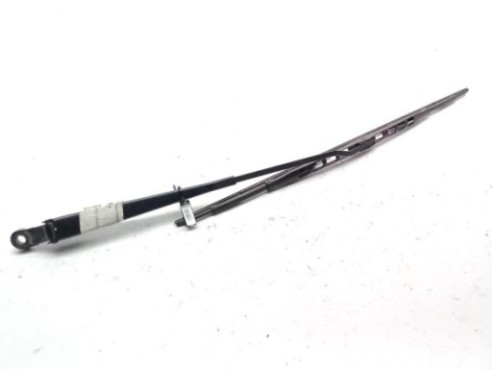 YC1517526DA BRAZO LIMPIAPARABRISAS DEL DER MITSUBISHI SPACE STAR Limusina (DG_A)|Desguaces La Cabaña