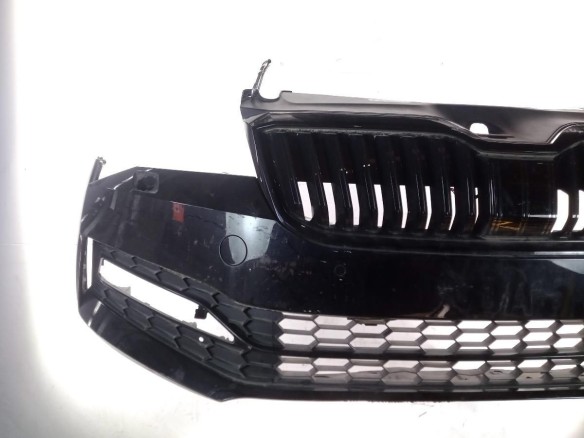   PARAGOLPES DEL SKODA SUPERB III (3V3)|Desguaces La Cabaña