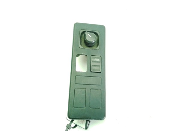   MANDO ELEVALUNAS PUERTA LAT DEL IZQ MERCEDES BENZ VITO Autobús (638)|Desguaces La Cabaña