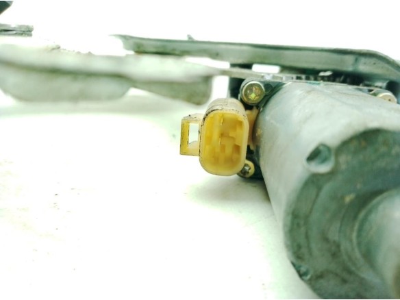 A1637201146 ELEVALUNAS PUERTA LAT DEL IZQ MERCEDES BENZ CLASE M (W163)|Desguaces La Cabaña