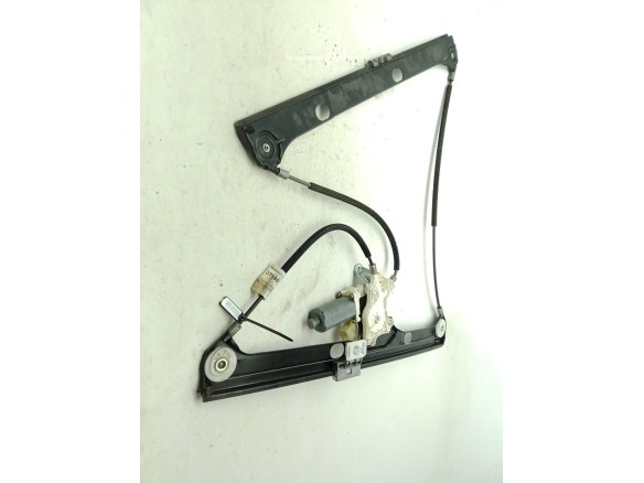 ELEVALUNAS PUERTA LAT DEL DER MERCEDES BENZ VANEO (414)|Desguaces La Cabaña