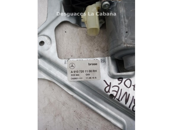 ELEVALUNAS PUERTA LAT DEL DER MERCEDES BENZ SPRINTER 3-t Furgón (906)|Desguaces La Cabaña