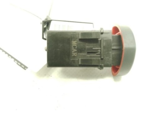 MCAR INTERRUPTOR WARNING RENAULT CLIO II (BB_, CB_)|Desguaces La Cabaña