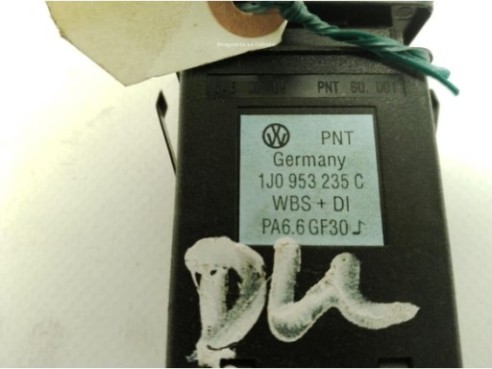 3T0953235C, INTERRUPTOR WARNING SKODA SUPERB II (3T4)|Desguaces La Cabaña