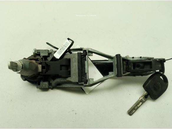 MANILLA PUERTA LAT DEL IZQ EXT SEAT LEON (1P1)|Desguaces La Cabaña