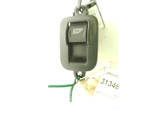 MANDO ELEVALUNAS PUERTA LAT TRA DER VOLVO V50 (545)|Desguaces La Cabaña