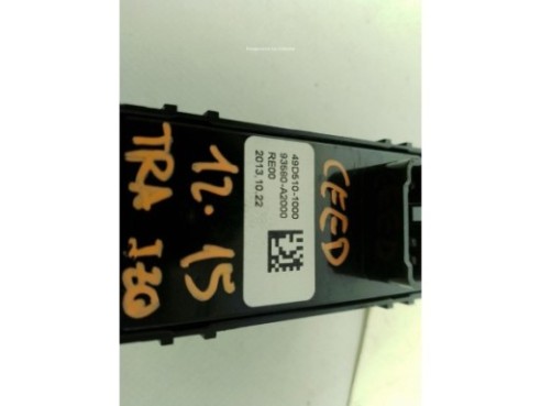 MANDO ELEVALUNAS PUERTA LAT DEL DER KIA CEE'D (JD)|Desguaces La Cabaña