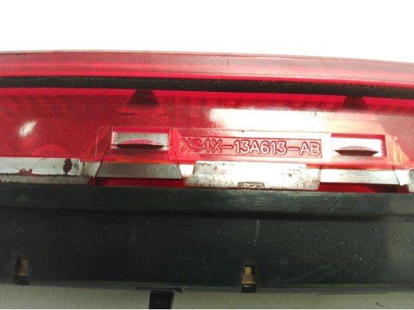 TERCERA LUZ DE FRENO FORD FOCUS (DAW, DBW)|Desguaces La Cabaña