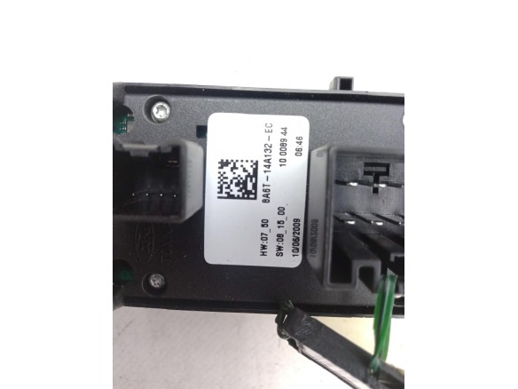 8A6T14A132EC MANDO ELEVALUNAS PUERTA LAT DEL IZQ FORD FIESTA VI |Desguaces La Cabaña