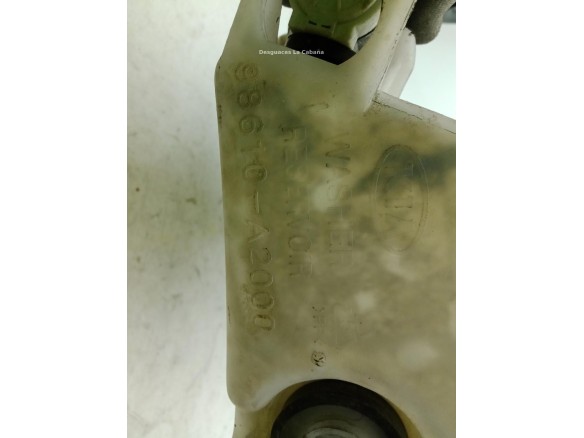 98620A2000 BOTE LIMPIAPARABRISAS KIA CEE'D (JD)|Desguaces La Cabaña