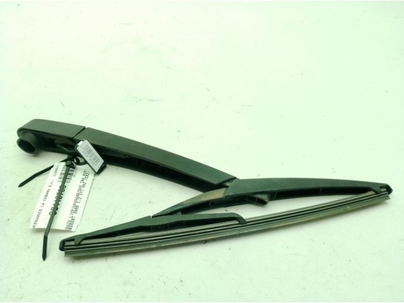 6429GN BRAZO LIMPIAPARABRISAS TRA PORTÓN PEUGEOT 2008|Desguaces La Cabaña