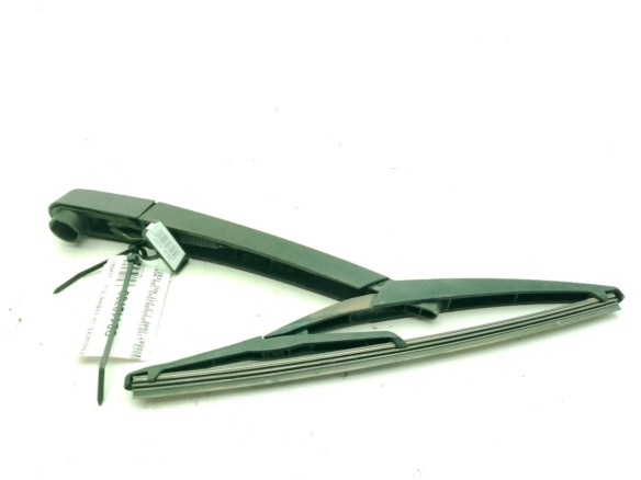 6429GN BRAZO LIMPIAPARABRISAS TRA PORTÓN PEUGEOT 2008|Desguaces La Cabaña