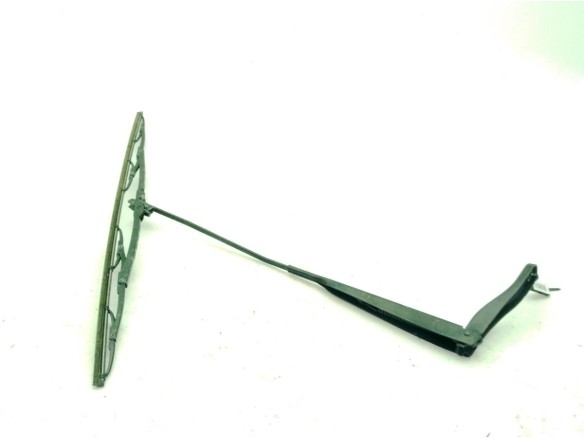 288815246R, 8200734776 BRAZO LIMPIAPARABRISAS DEL IZQ RENAULT MASTER III Furgón (FV)|Desguaces La Cabaña