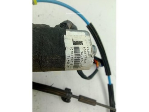 0000060681593 ELEVALUNAS PUERTA LAT DEL IZQ ALFA ROMEO GT (937_)|Desguaces La Cabaña