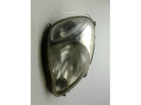 8111052340 FARO DERECHO TOYOTA YARIS (_P1_)|Desguaces La Cabaña