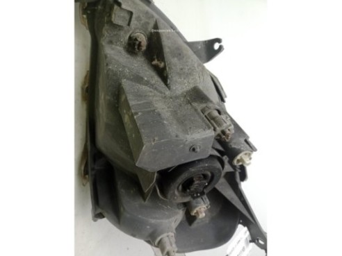 8111052340 FARO DERECHO TOYOTA YARIS (_P1_)|Desguaces La Cabaña