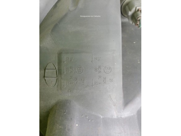 8115052340 FARO IZQUIERDO TOYOTA YARIS (_P1_)|Desguaces La Cabaña