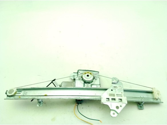 808629493R, 807005HK0A ELEVALUNAS PUERTA LAT DEL DER RENAULT KOLEOS II|Desguaces La Cabaña