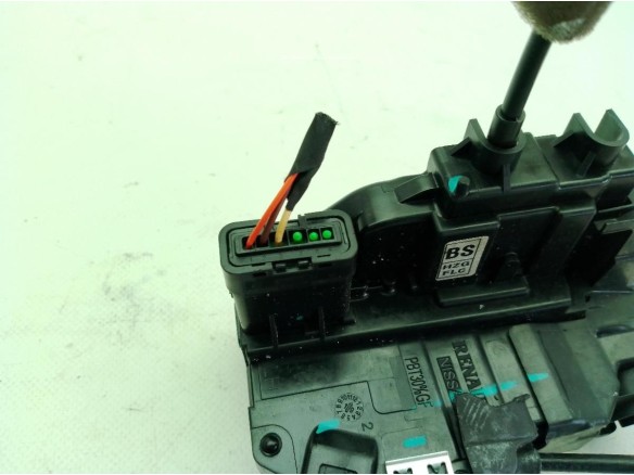 805032558R CERRADURA PUERTA LAT DEL IZQ RENAULT KOLEOS II|Desguaces La Cabaña