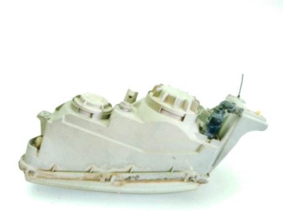 921024A620 FARO DERECHO HYUNDAI H-1 Caja/Chasis|Desguaces La Cabaña