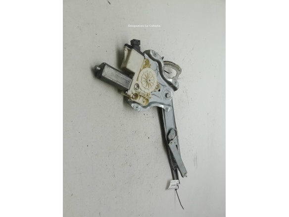 6982002120 ELEVALUNAS PUERTA LAT DEL IZQ TOYOTA COROLLA (_E12_)|Desguaces La Cabaña