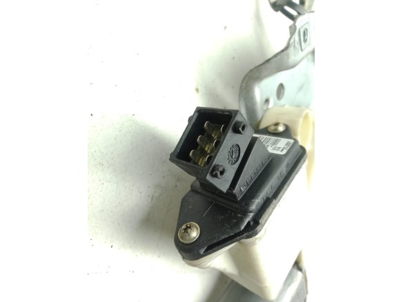 6982002120 ELEVALUNAS PUERTA LAT DEL IZQ TOYOTA COROLLA (_E12_)|Desguaces La Cabaña