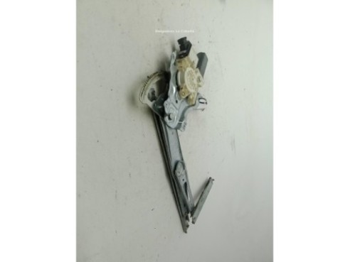 6981002120 ELEVALUNAS PUERTA LAT DEL DER TOYOTA COROLLA (_E12_)|Desguaces La Cabaña