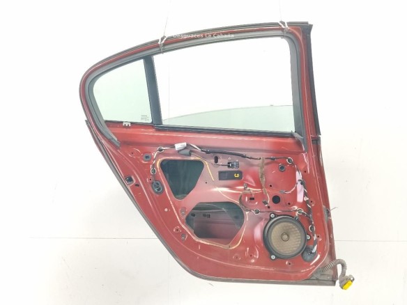 821010023R PUERTA LAT TRA IZQ RENAULT LAGUNA III (BT0/1)|Desguaces La Cabaña