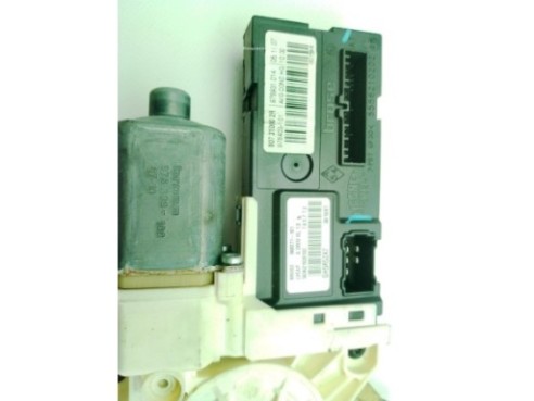 807010002R, 978399100 ELEVALUNAS PUERTA LAT DEL IZQ RENAULT LAGUNA III (BT0/1)|Desguaces La Cabaña