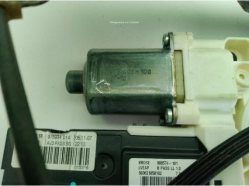 807000002R, 978408100 ELEVALUNAS PUERTA LAT DEL DER RENAULT LAGUNA III (BT0/1)|Desguaces La Cabaña