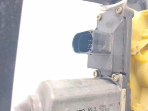 8L4839461 ELEVALUNAS PUERTA LAT TRA IZQ AUDI A3 (8L1)|Desguaces La Cabaña