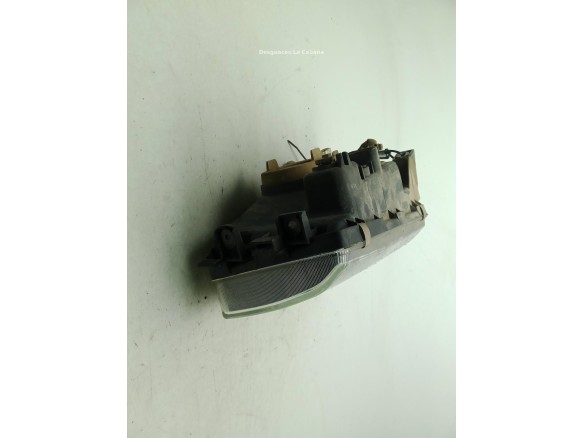   FARO DERECHO MITSUBISHI MONTERO   (V3_W, V2_W, V4_W)|Desguaces La Cabaña