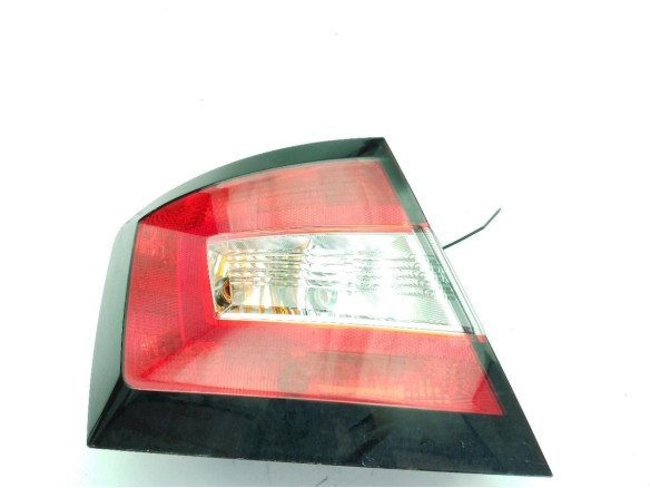 6V6945095 PILOTO TRA IZQ EXT SKODA FABIA III (NJ3)|Desguaces La Cabaña