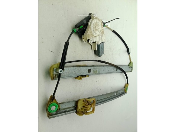 8R0837462H ELEVALUNAS PUERTA LAT DEL DER AUDI Q5 (8RB)|Desguaces La Cabaña