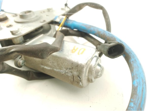 99487780 ELEVALUNAS PUERTA LAT DEL DER IVECO EuroCargo I-III|Desguaces La Cabaña