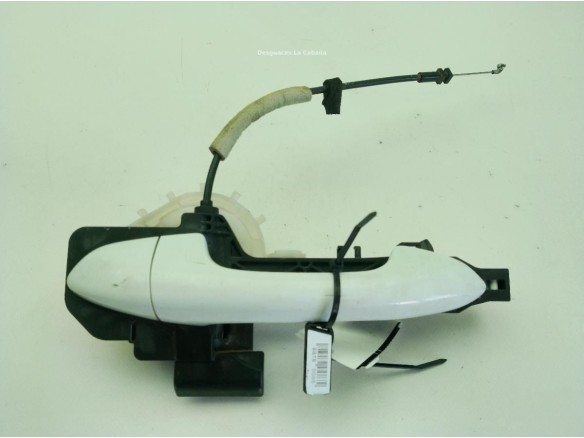 82661A2200 MANILLA PUERTA LAT DEL DER EXT KIA CEE'D (JD)|Desguaces La Cabaña