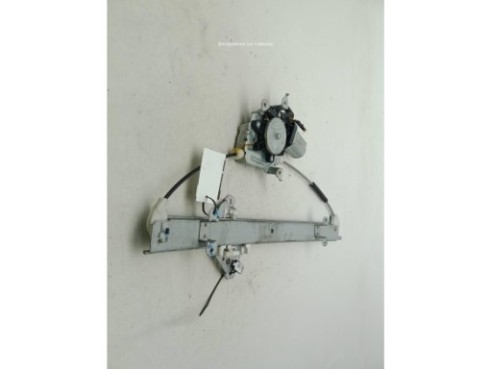   ELEVALUNAS PUERTA LAT DEL DER NISSAN TIIDA Fastback (C11)|Desguaces La Cabaña