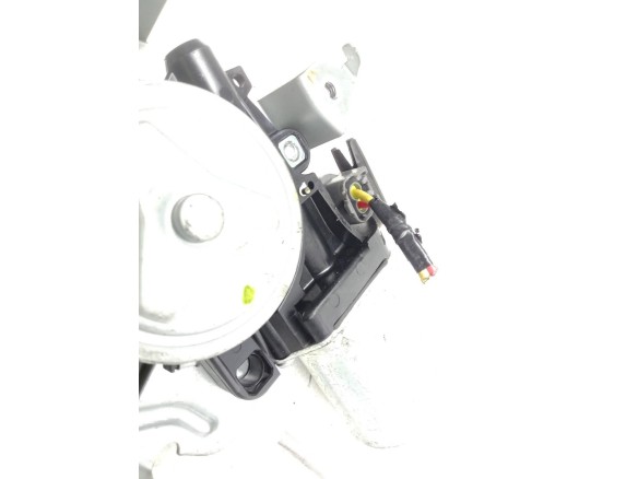   ELEVALUNAS PUERTA LAT DEL DER NISSAN TIIDA Fastback (C11)|Desguaces La Cabaña