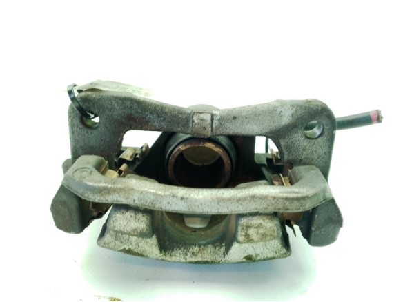   PINZA TRA IZQ TOYOTA SIENNA (_L3_)|Desguaces La Cabaña