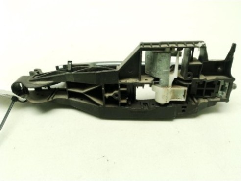 BRAZO LIMPIAPARABRISAS DEL IZQ PEUGEOT PARTNER Furgón|Desguaces La Cabaña