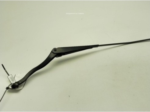 BRAZO LIMPIAPARABRISAS DEL DER OPEL CORSA D (S07)|Desguaces La Cabaña