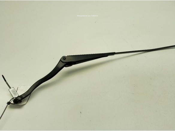 BRAZO LIMPIAPARABRISAS DEL DER OPEL CORSA D (S07)|Desguaces La Cabaña