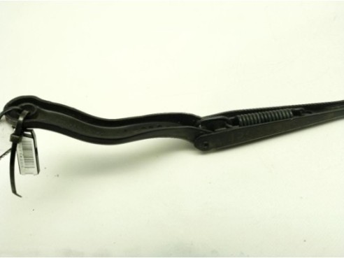 BRAZO LIMPIAPARABRISAS DEL DER OPEL CORSA D (S07)|Desguaces La Cabaña