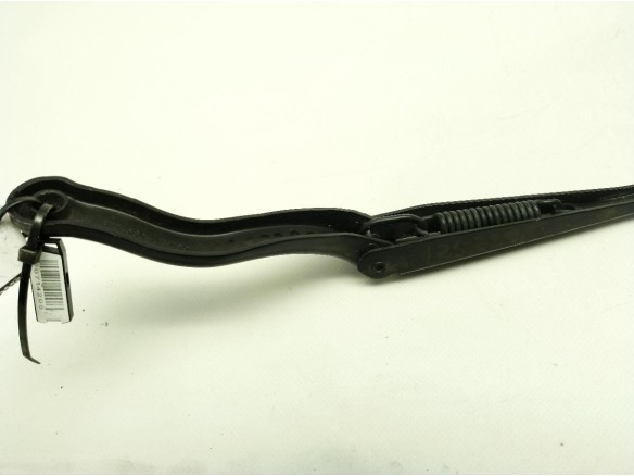 BRAZO LIMPIAPARABRISAS DEL DER OPEL CORSA D (S07)|Desguaces La Cabaña
