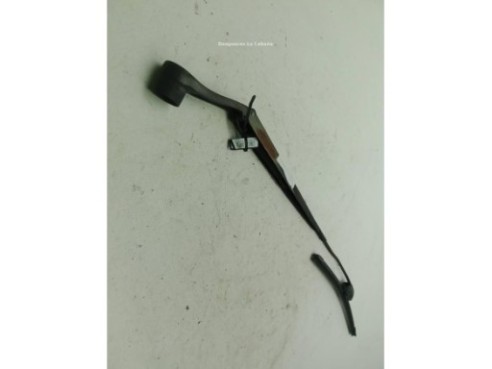 BRAZO LIMPIAPARABRISAS DEL DER KIA RIO II (JB)|Desguaces La Cabaña