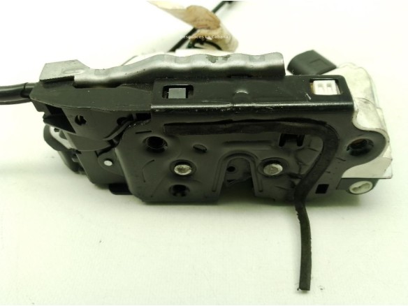 CERRADURA PUERTA LAT TRA IZQ SKODA FABIA II (542)|Desguaces La Cabaña