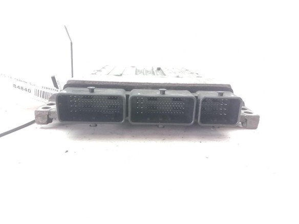 S180095134A,237104454R, CENTRALITA MOTOR DACIA DUSTER|Desguaces La Cabaña